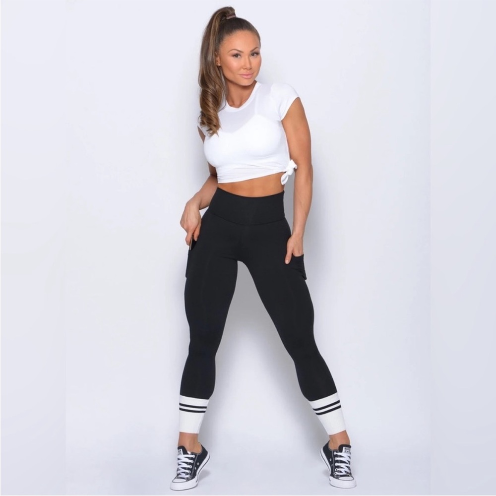 Bombshell Sportswear ankle sock legging